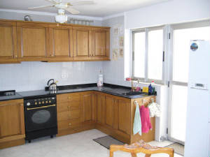 kitchen1.jpg